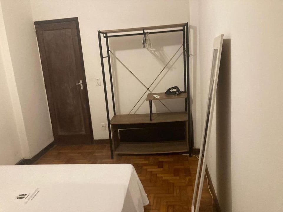 Leme Apartamento 1 quadra da Praia Apartment in Rio de Janeiro