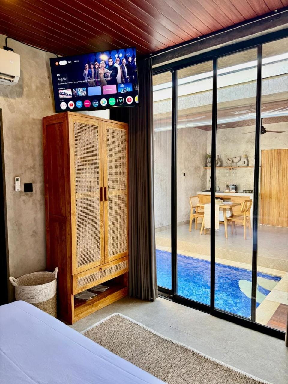TV and multimedia, Bedroom