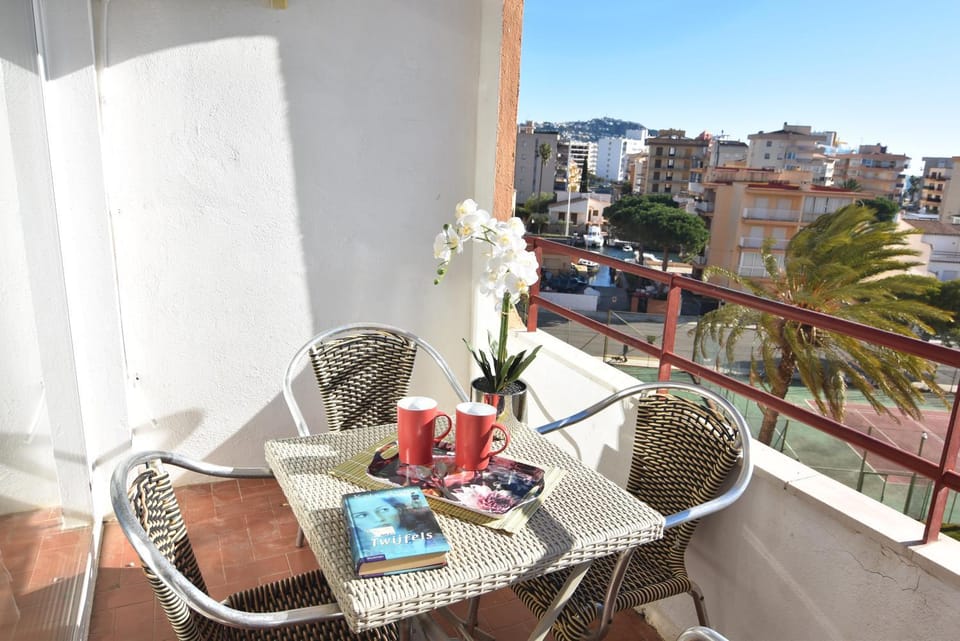 Property building, Day, View (from property/room), Balcony/Terrace, City view, Street view