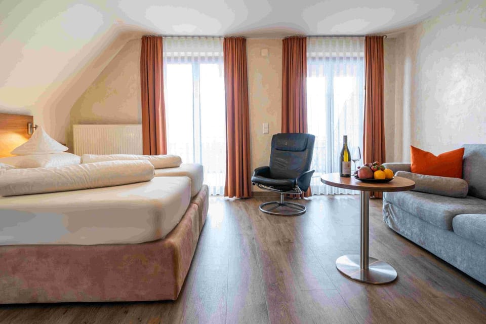 Hotel Hagnauer Hof mit klimatisierten Zimmern Hotel in Hagnau am Bodensee