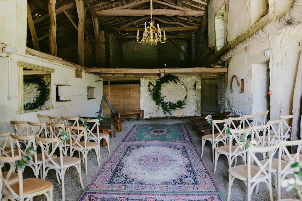 Banquet/Function facilities, Decorative detail, Seating area, wedding