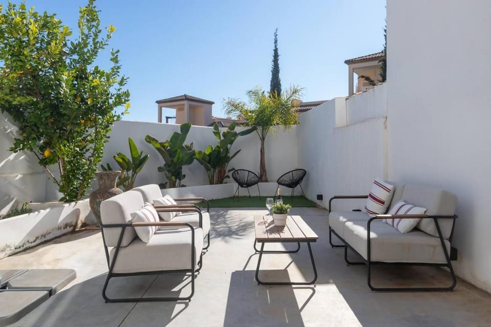 Casa 57 El Naranjal House in Marbella