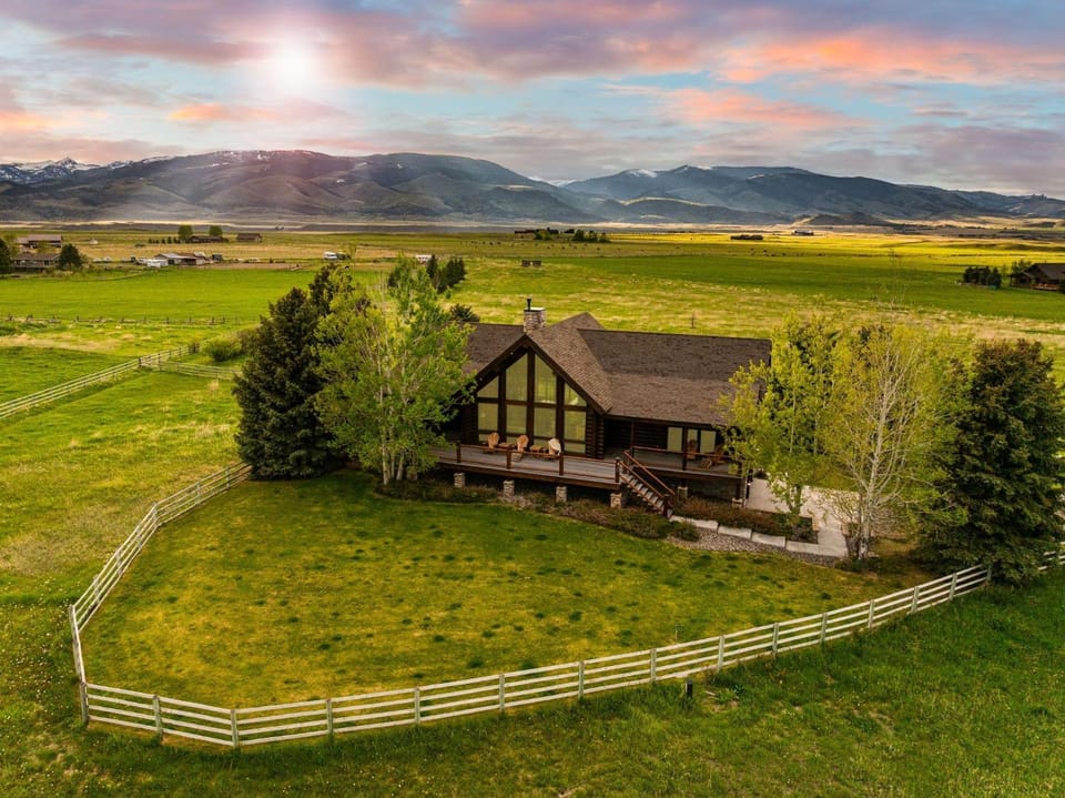 The Chalet House in Pray