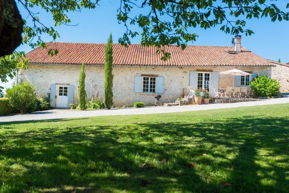 gite les gardes House in Nouvelle-Aquitaine
