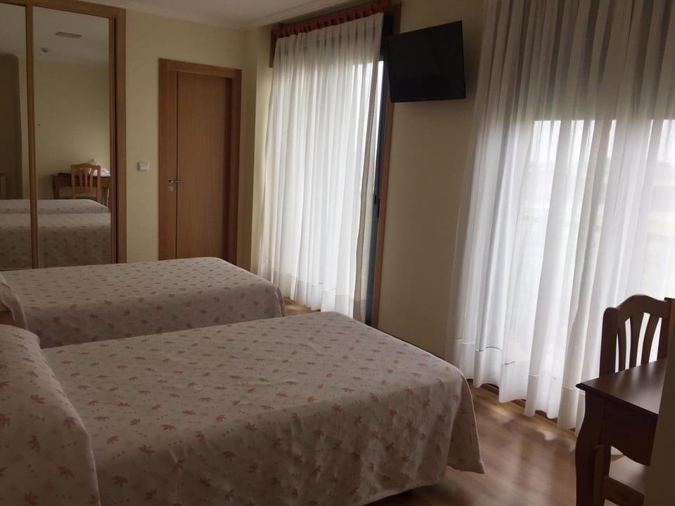Hostal Santa Baia Bed and Breakfast in O Salnés
