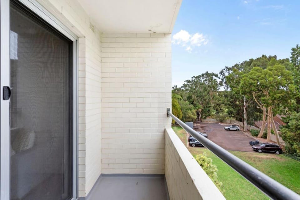 Cozy Claremont with dedicated carbay, FREE Wifi Apartment in Perth