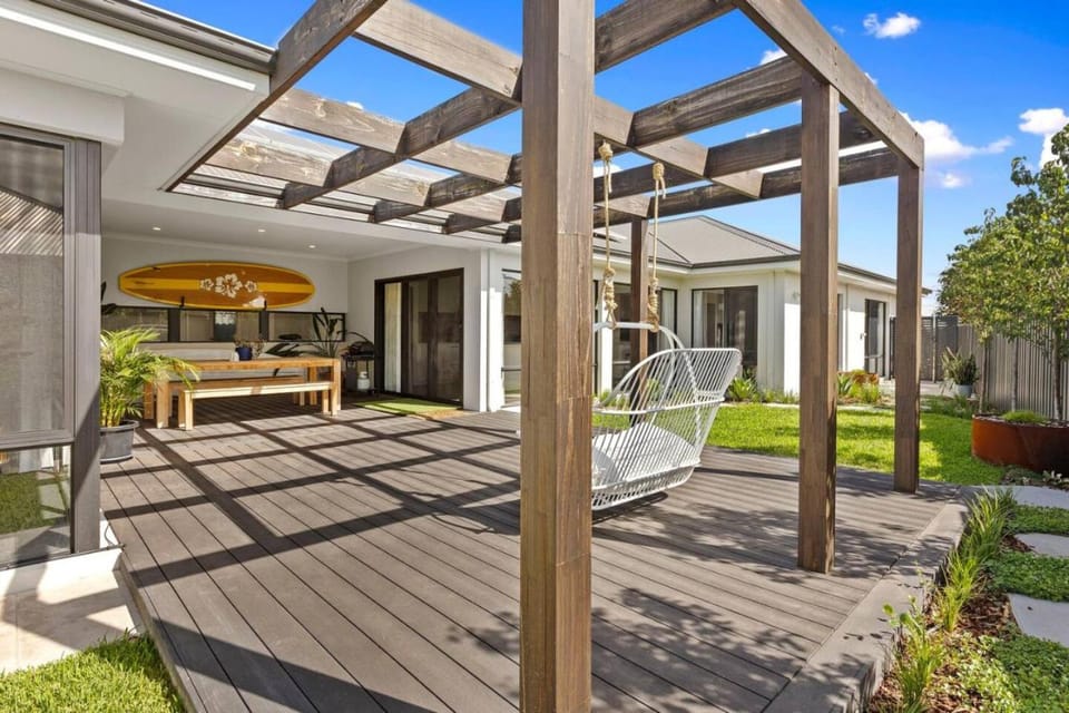 A wonderful life in the heart of Treeby House in Perth