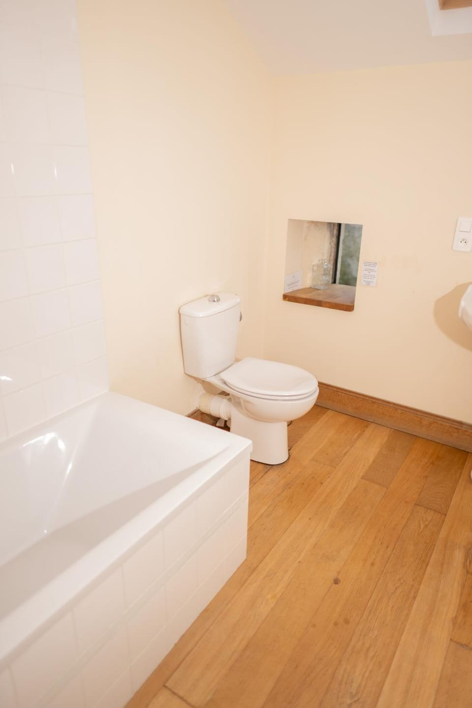 Shower, Toilet, Bathroom, Bath