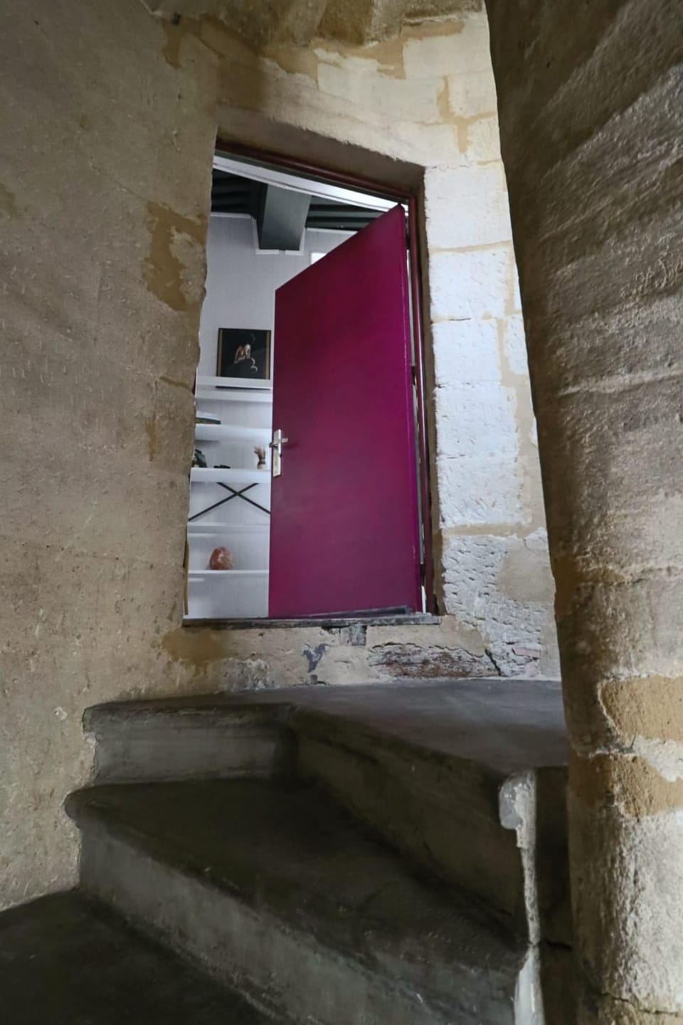 La Tour des Songes Place Dampmartin Uzès Apartment in Uzes