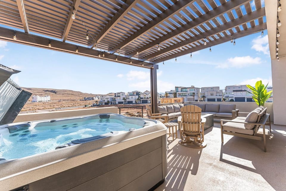 Slickrock Shore townhouse House in St George