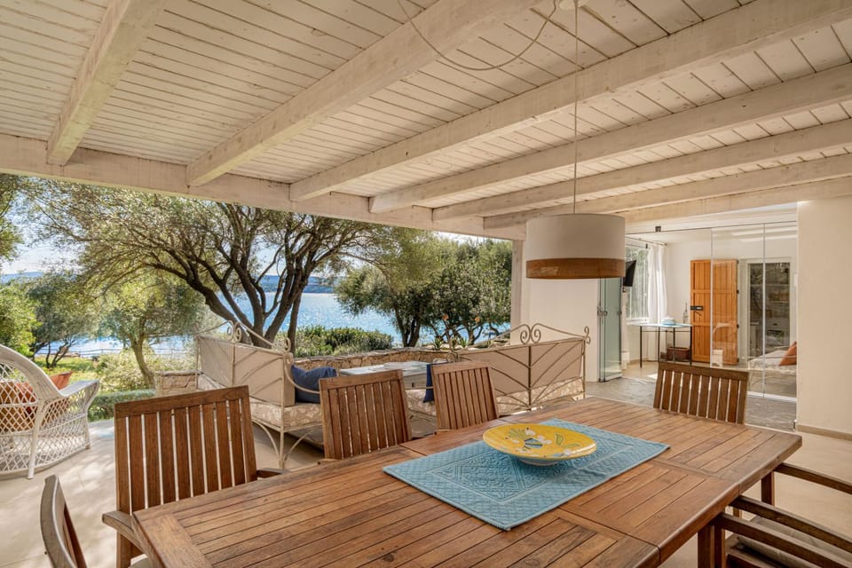 Villa Accesso diretto alla Spiaggia - FRONTE MARE House in Porto Rotondo