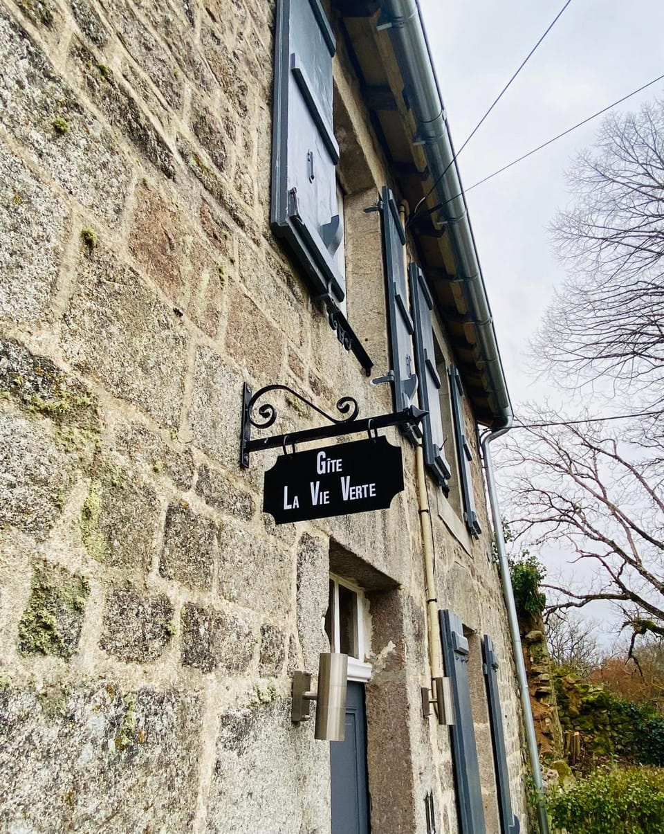 Property building, Street view