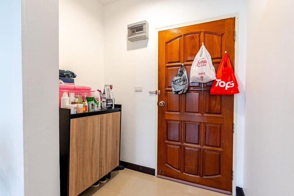 Surawong Condominium Apartment in Bangkok