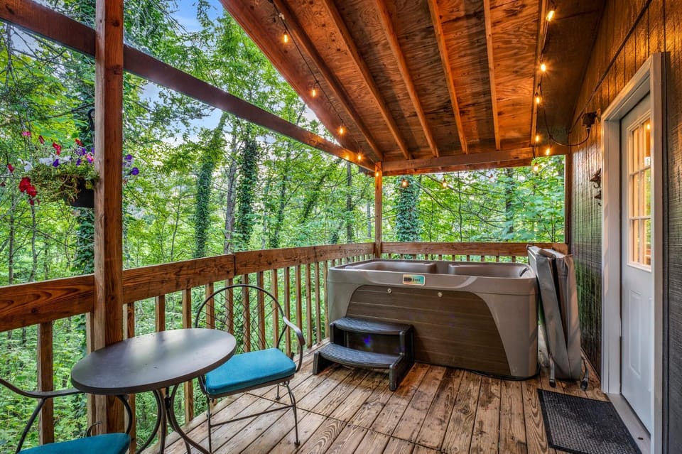Misty Ridge Chalet in Pittman Center