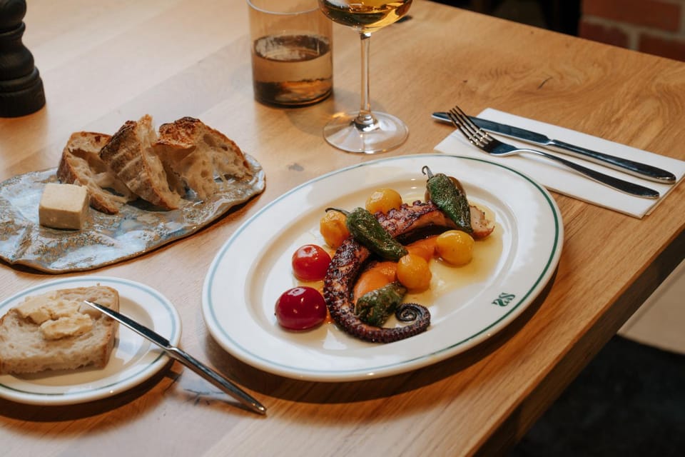 Restaurant/places to eat, Food close-up, Food, Lunch, Dinner