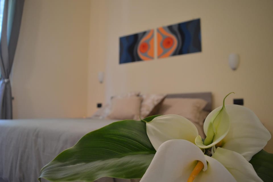 Bed, Decorative detail