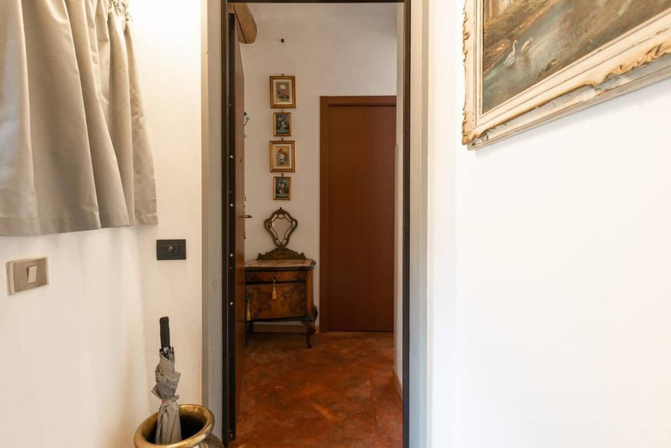 Tiny loft with jacuzzi Apartment in Bellano