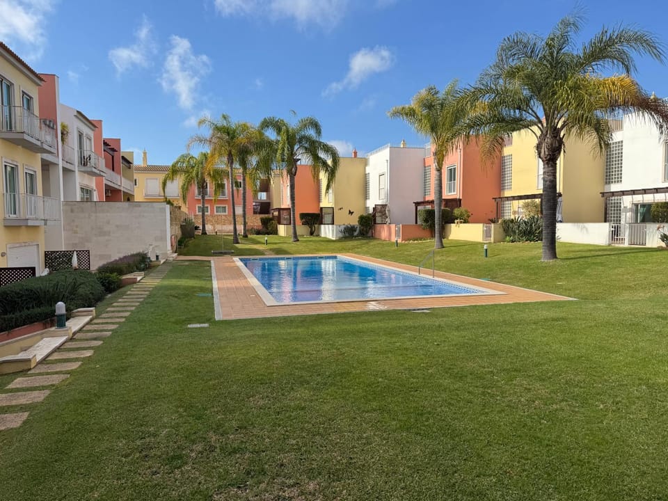 Garden, Swimming pool