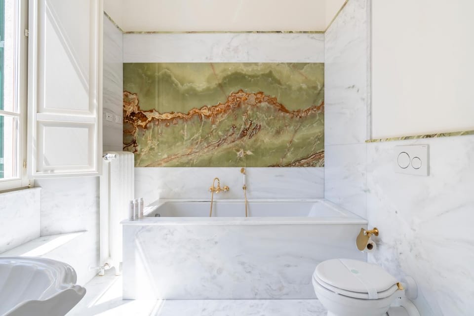 Shower, Toilet, Bathroom, Bath