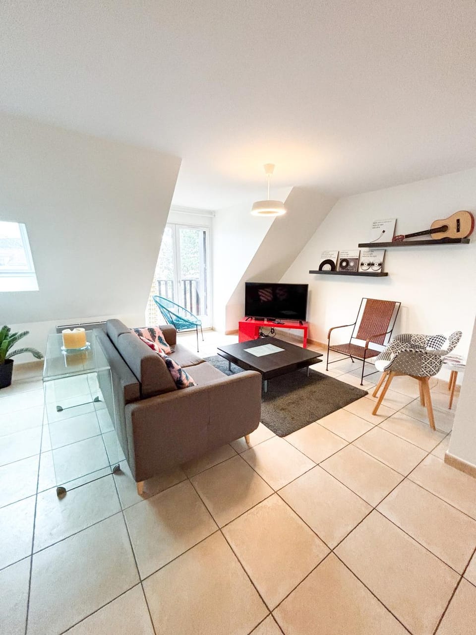 TV and multimedia, Balcony/Terrace, Living room, Seating area