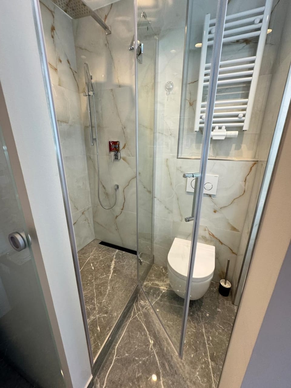 Shower, Toilet, Bathroom