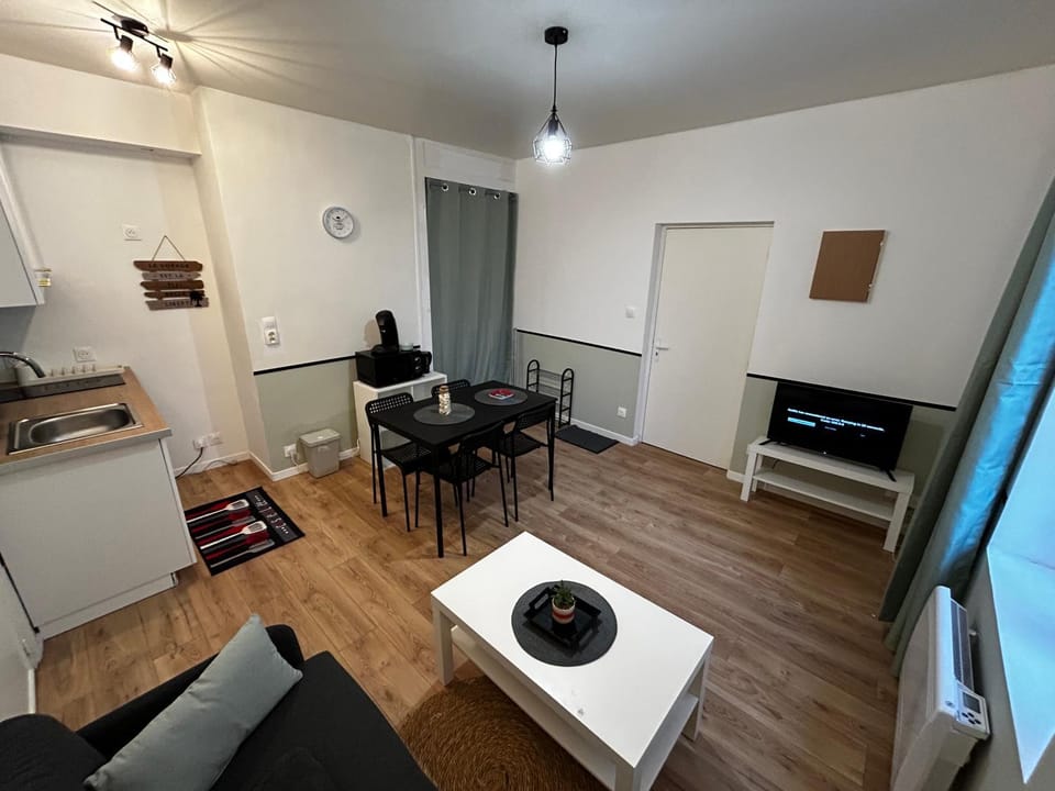 La Preize station - Théatre de Champagne - Wifi Apartment in Troyes