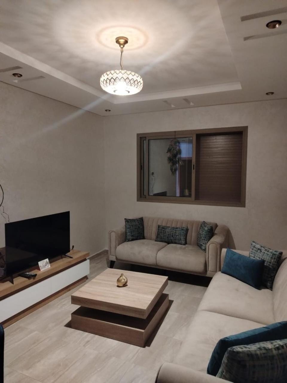 Communal lounge/ TV room, TV and multimedia, Living room, Seating area, Evening entertainment