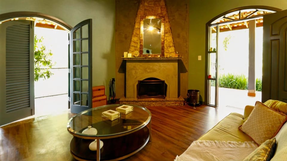 Communal lounge/ TV room, Living room