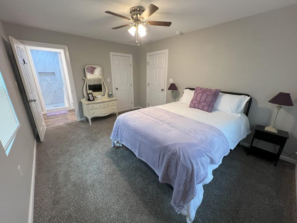 Bed, Bedroom