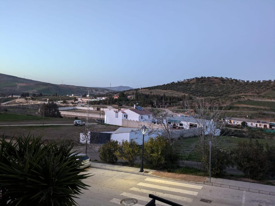 chalet adosado La morena cerca del caminito del rey House in Sierra de las Nieves