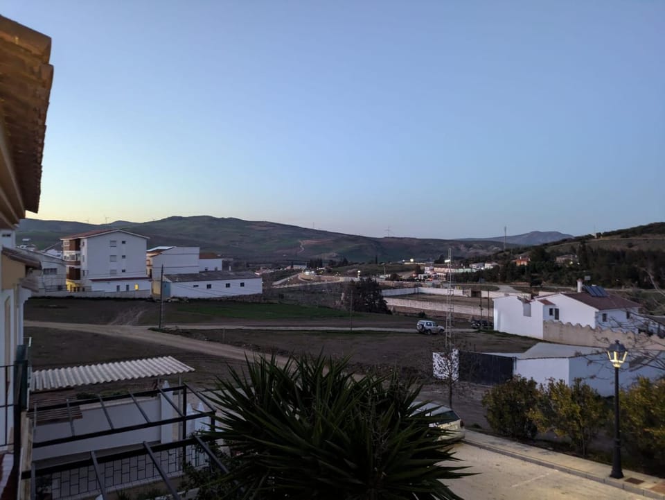 chalet adosado La morena cerca del caminito del rey House in Sierra de las Nieves