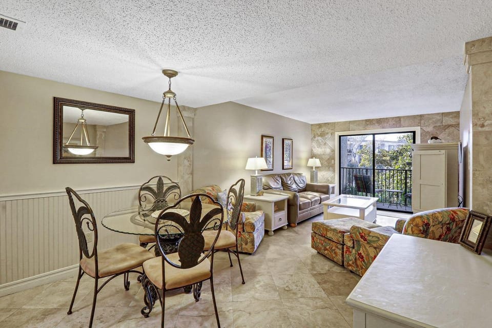 Xanadu Villa D14 House in South Forest Beach