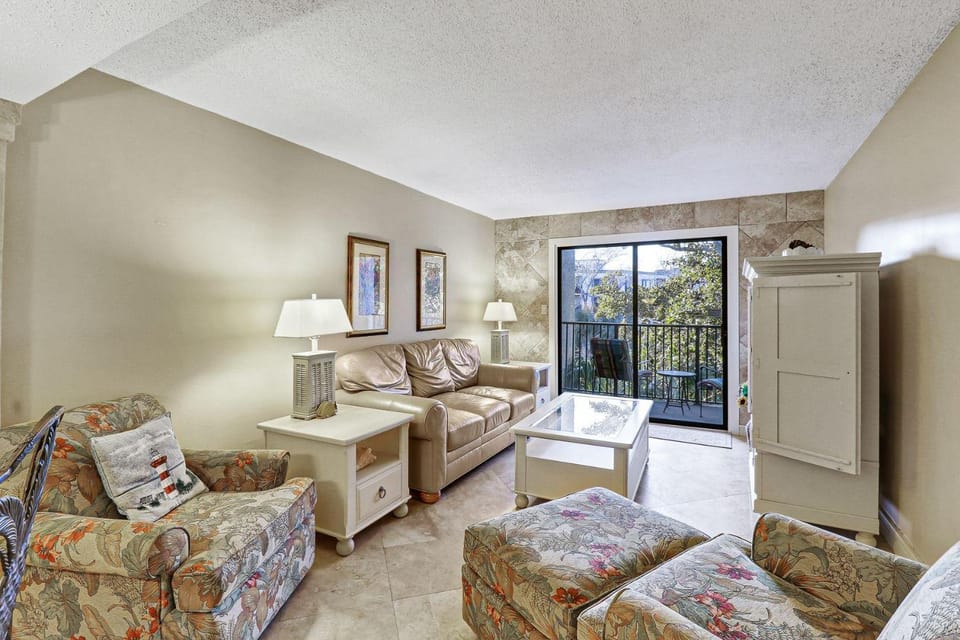 Xanadu Villa D14 House in South Forest Beach