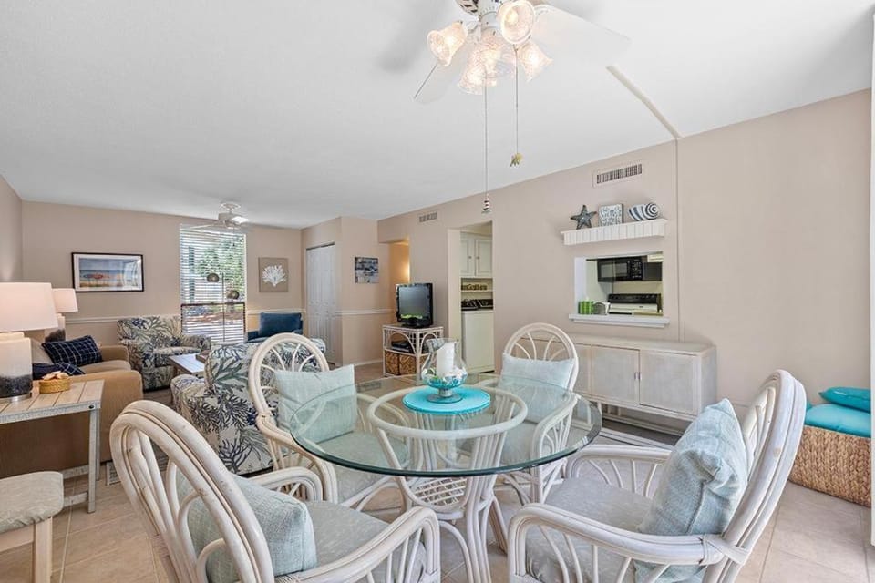 Seascape Villa 3042 House in South Forest Beach