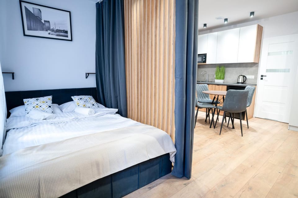 Bed, Kitchen or kitchenette, Photo of the whole room