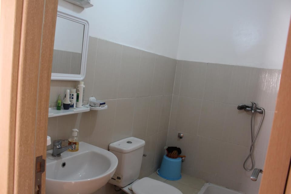 Shower, Toilet, Bathroom, bidet