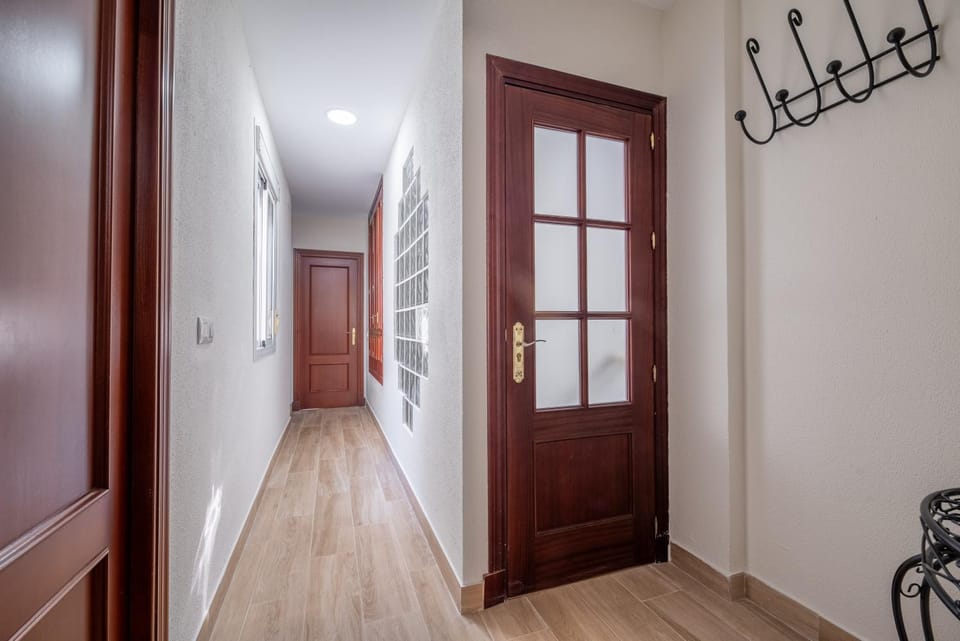 Lobby or reception, wardrobe