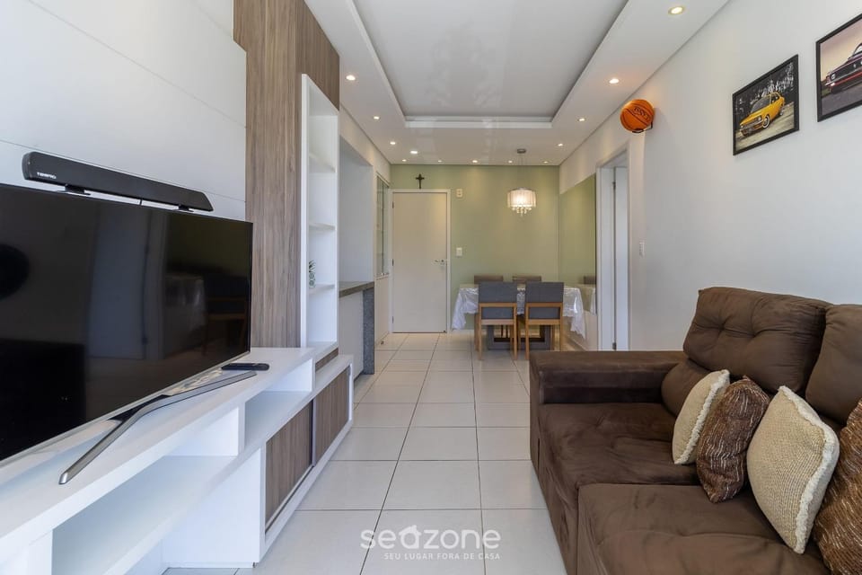 TV and multimedia, Living room, Dining area