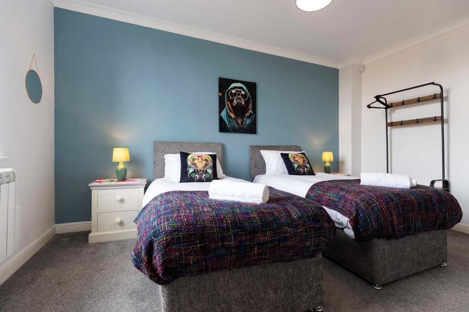 Town Centre Spacious Apartment with Private Parking Apartment in Middlesbrough