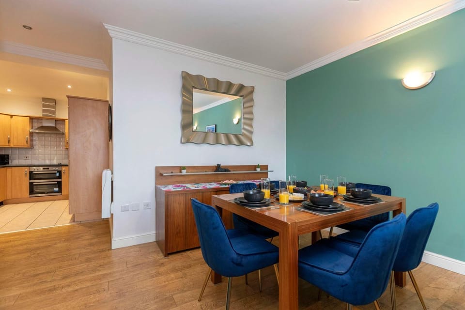 Town Centre Spacious Apartment with Private Parking Apartment in Middlesbrough