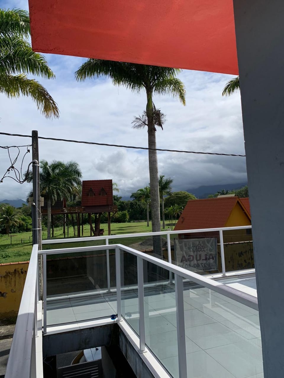 Flat Jardim Aruan House in Caraguatatuba