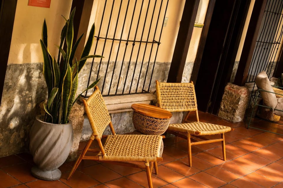 Seating area