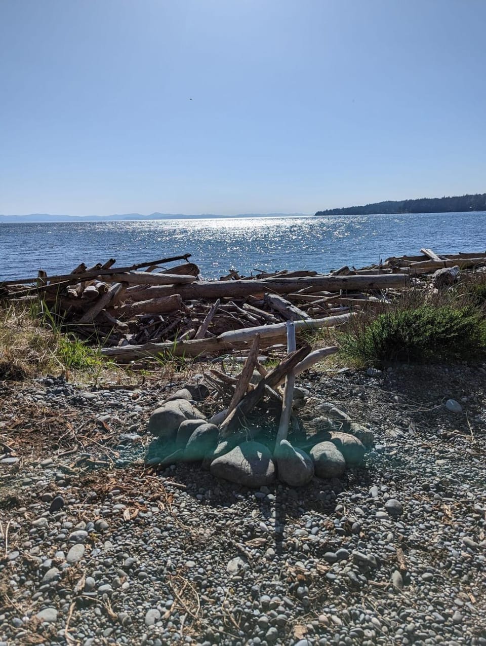 Cozy Beachfront Cabin at Woodside Farm Cabin in Vancouver Island