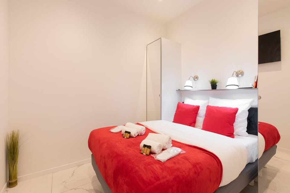 Pelige 5 YourHostHelper Apartment in Cannes