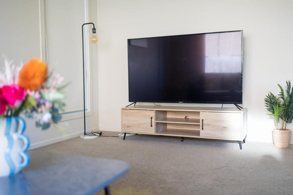 Spacious place to live in the dream of Schofields House in Sydney