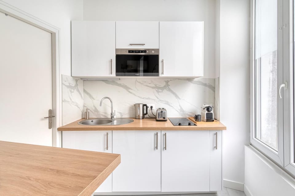 Kitchen or kitchenette, stove