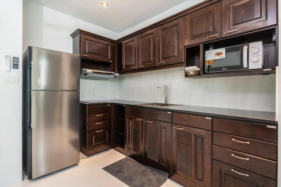 Kitchen or kitchenette, stove