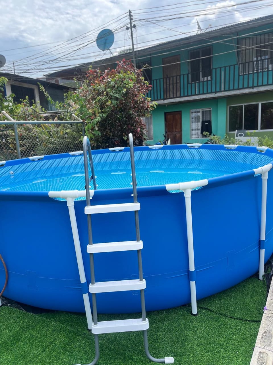 Swimming pool