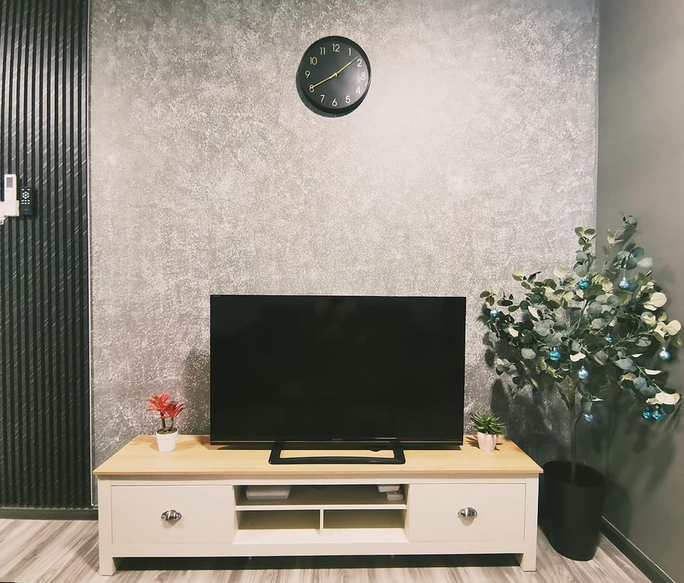 TV and multimedia, Living room, Entertainment