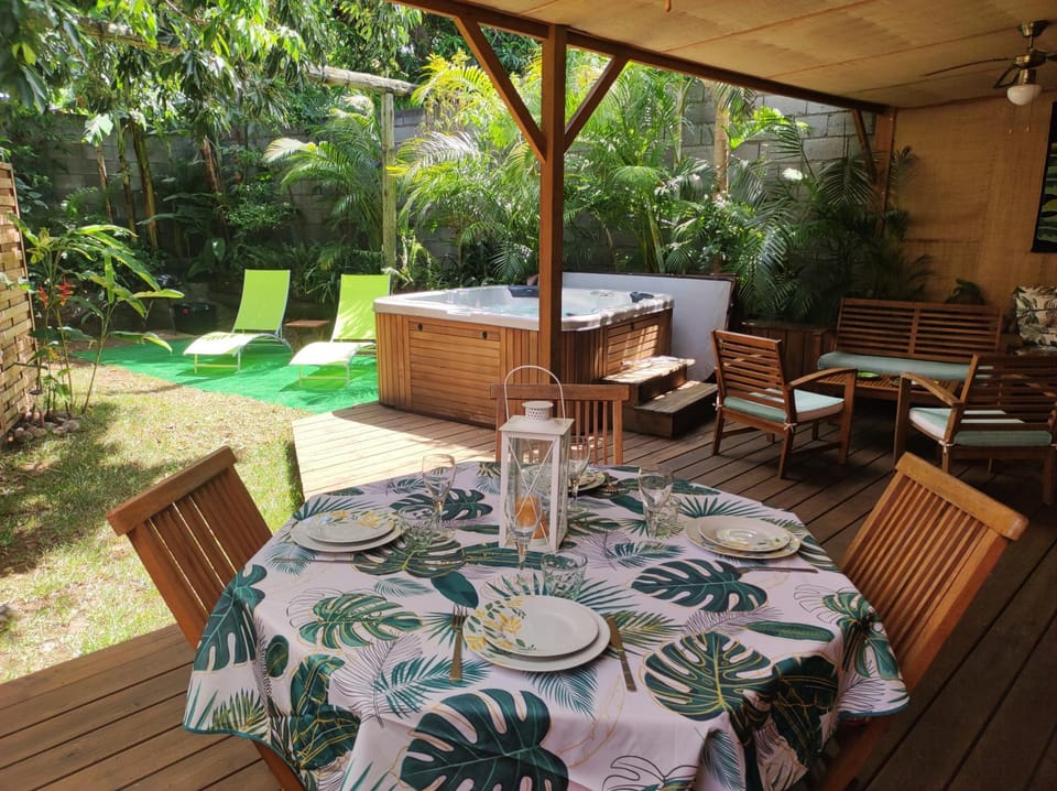 Patio, BBQ facilities, BBQ facilities, Garden, Spa and wellness centre/facilities, Dining area, Garden view, Inner courtyard view, sunbed
